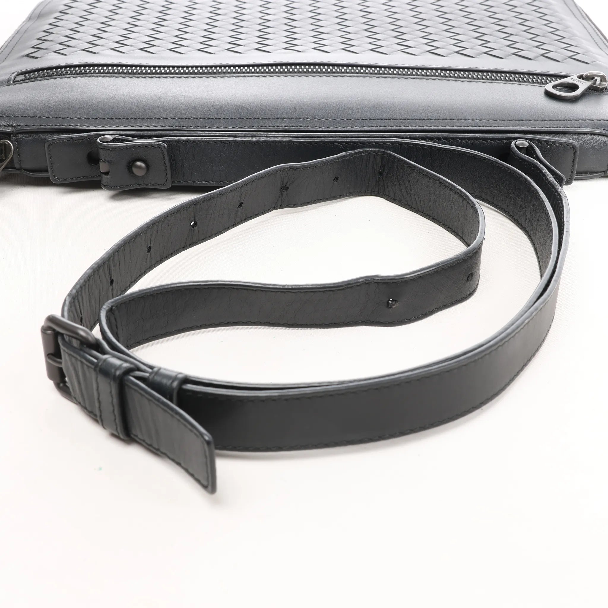 Bottega Veneta Intrecciato Crossbody Bag in Black