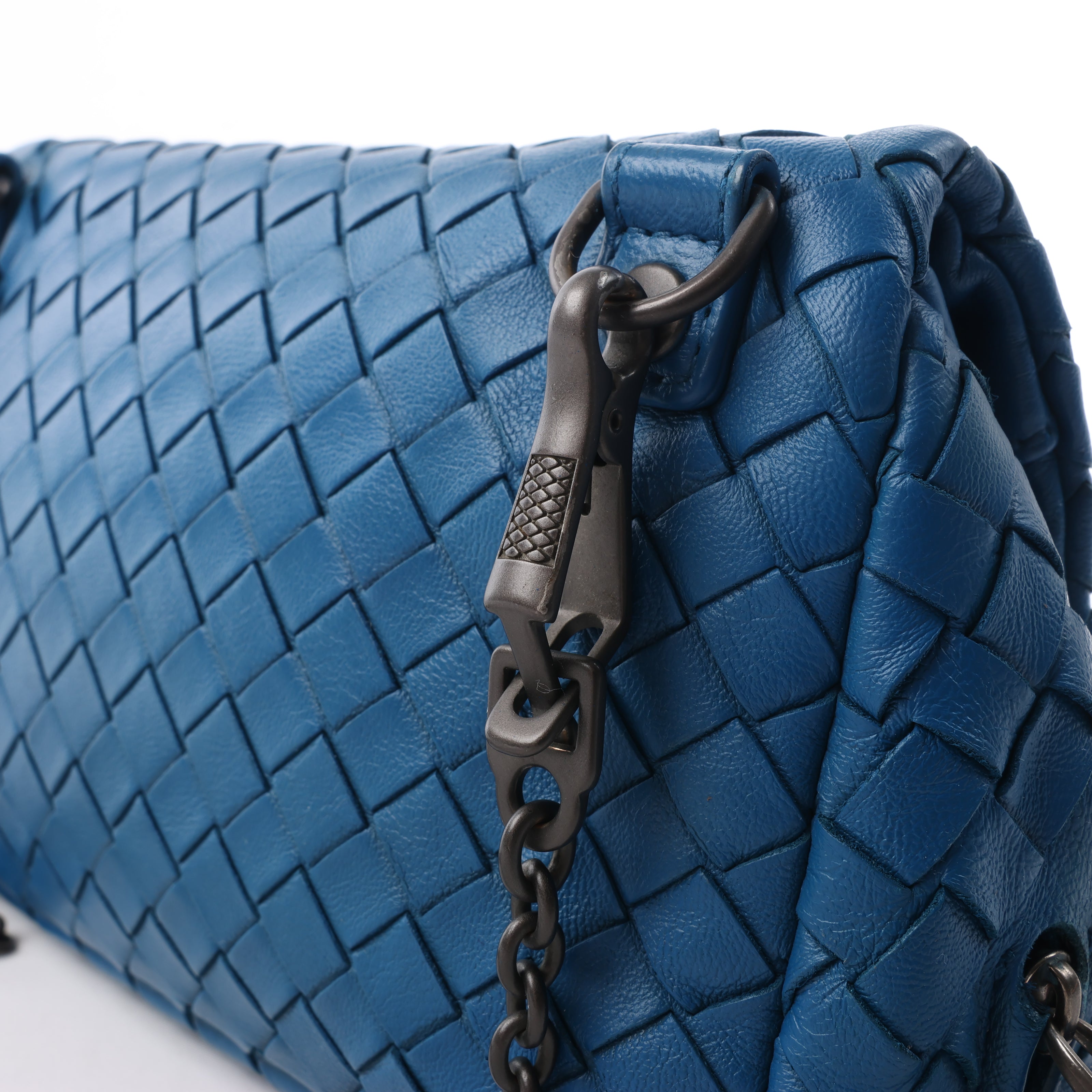 BOTTEGA VENETA Intrecciato Leather Chain Crossbody Bag in Blue