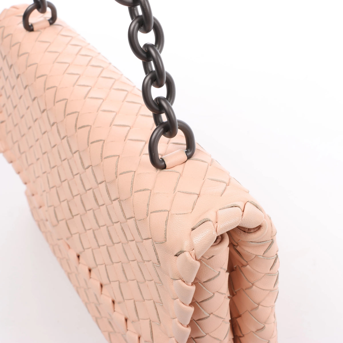 Bolso de hombro de cuero Intrecciato Bottega Veneta en rosa