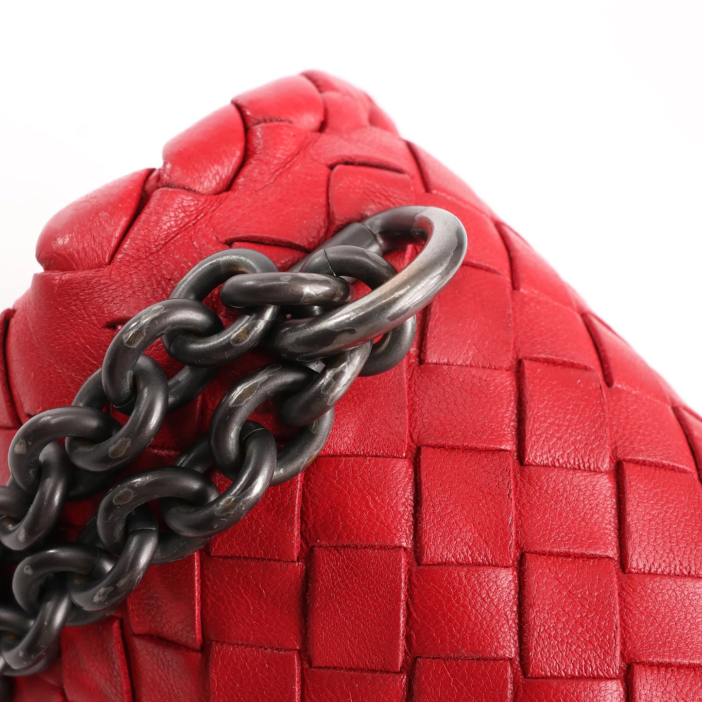 Bottega Veneta Intrecciato Leather Shoulder Bag in Red