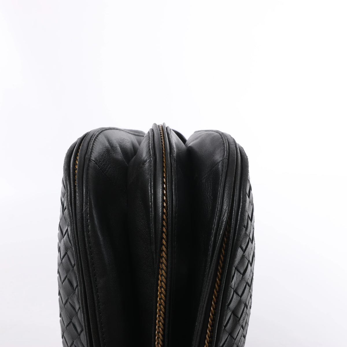 Bottega Veneta Intrecciato Leather Shoulder Bag in Black 169850