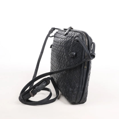 Bottega Veneta Nodini Intrecciato Leder Umhängetasche in Schwarz