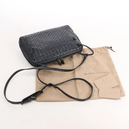 Bottega Veneta Nodini Intrecciato Leder Umhängetasche in Schwarz