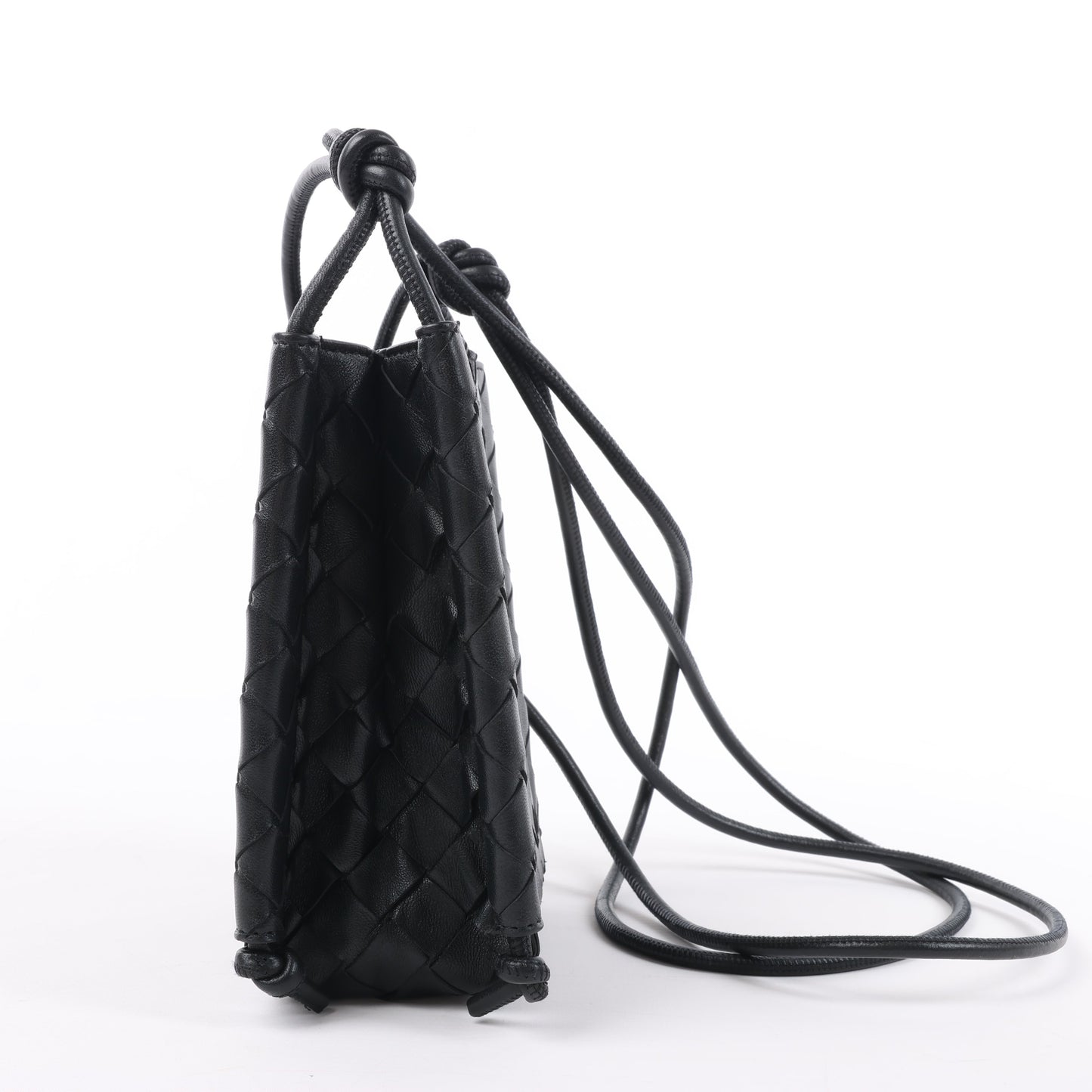 Bottega Veneta Intrecciato Leather Shoulder bag in Black
