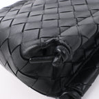 Bottega Veneta Intrecciato Leather Crossbody bag in Black