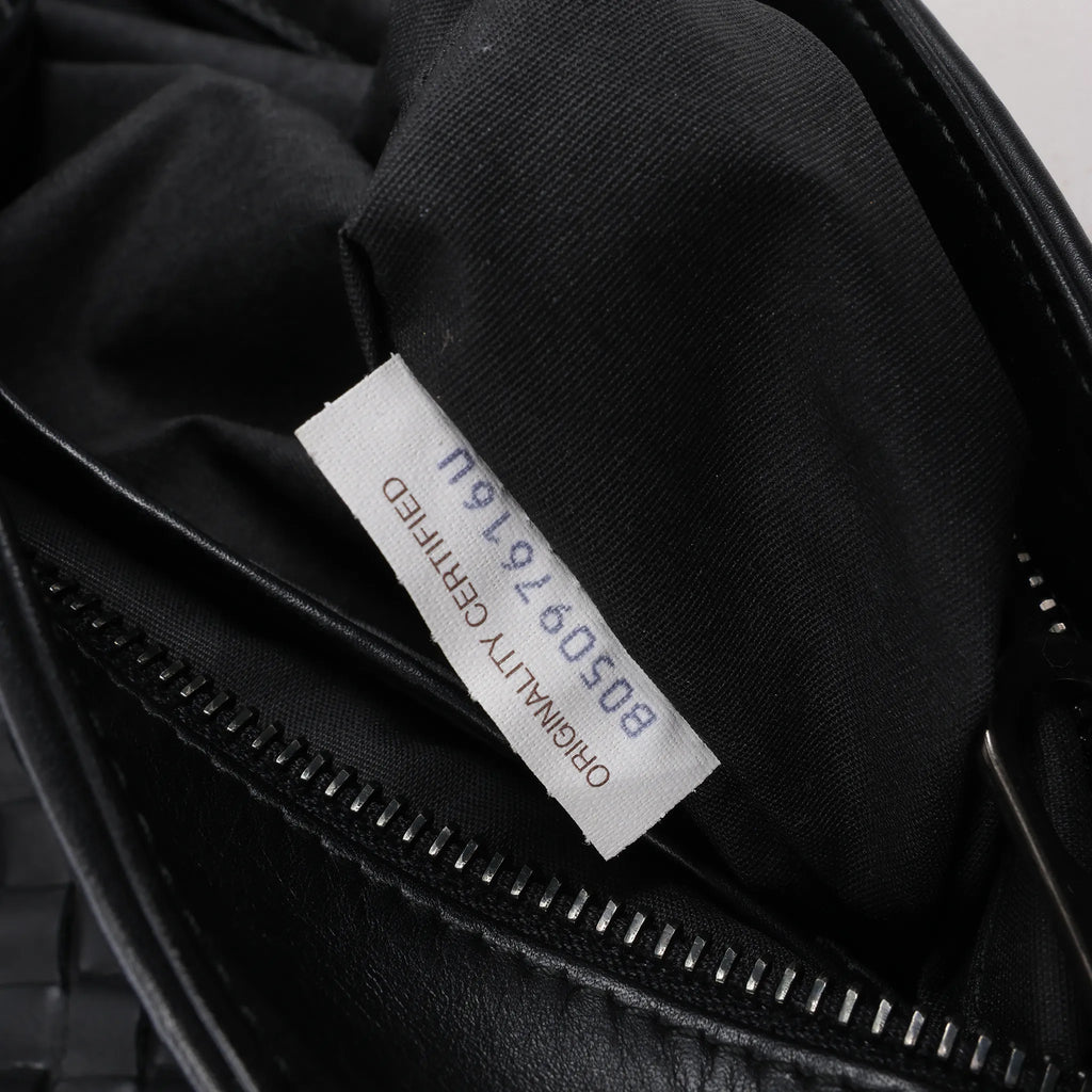 Bottega Veneta VN Intrecciato Leather Crossbody Messenger Bag in Black