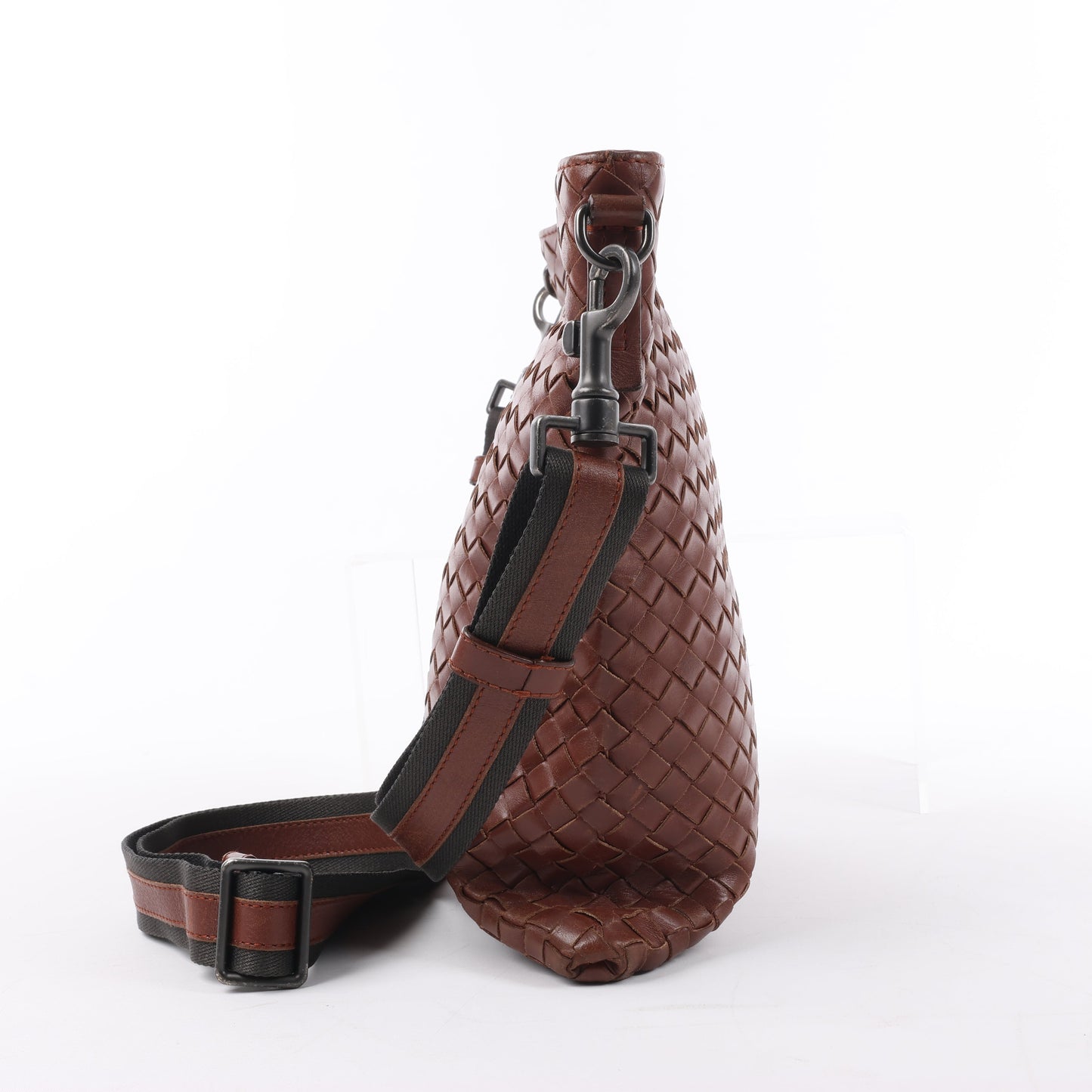 Bottega Veneta Nappa Intrecciato VN Crossbody Messenger Bag in Brown