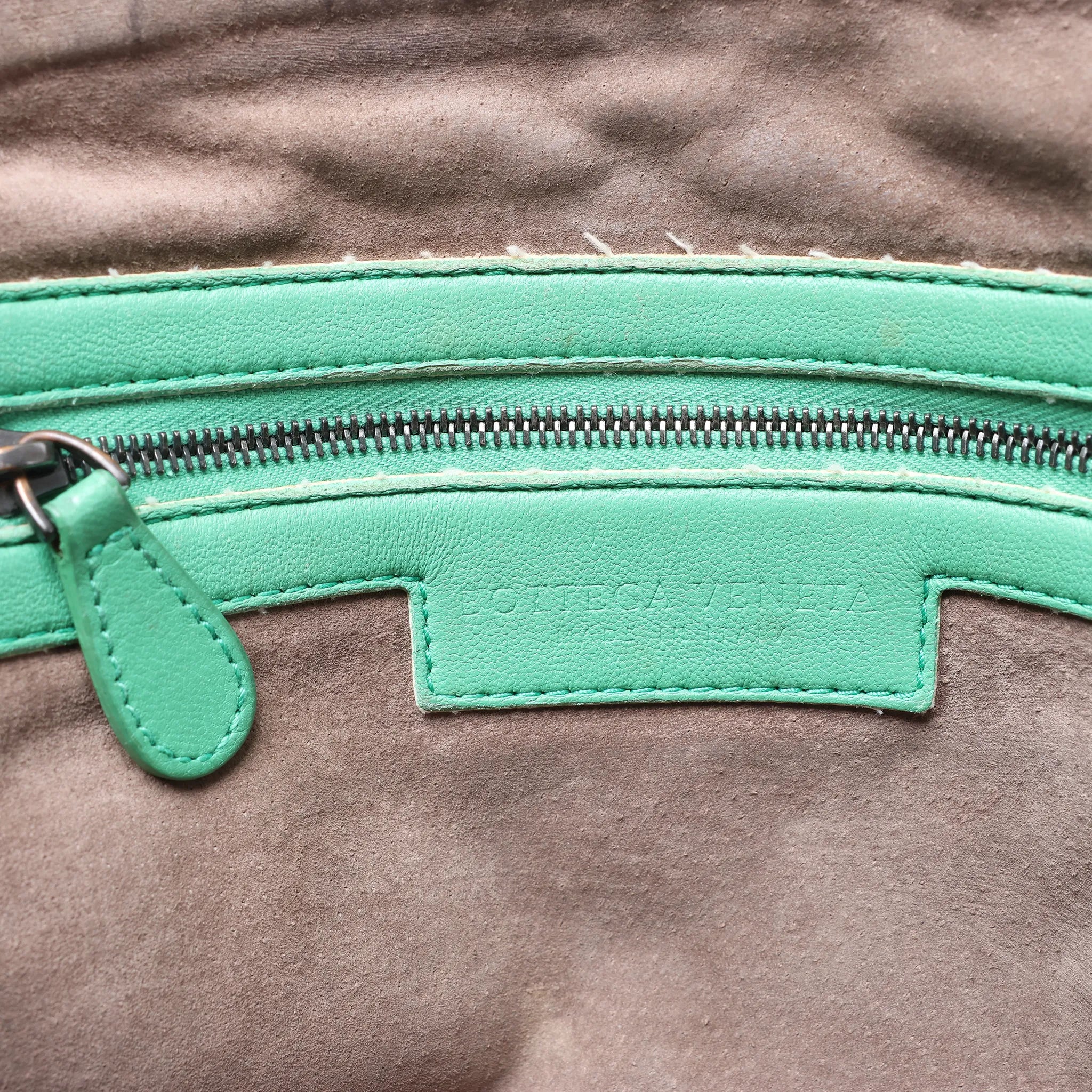 Bottega Veneta Nodini Intrecciato Leather Crossbody Bag in Green