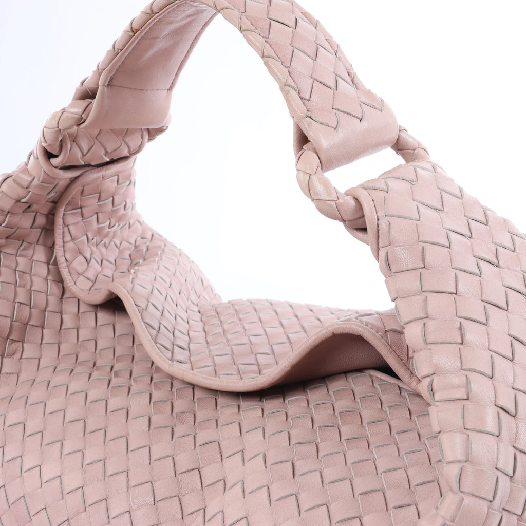 Bottega Veneta Intrecciato Leather Shoulder bag in Pink