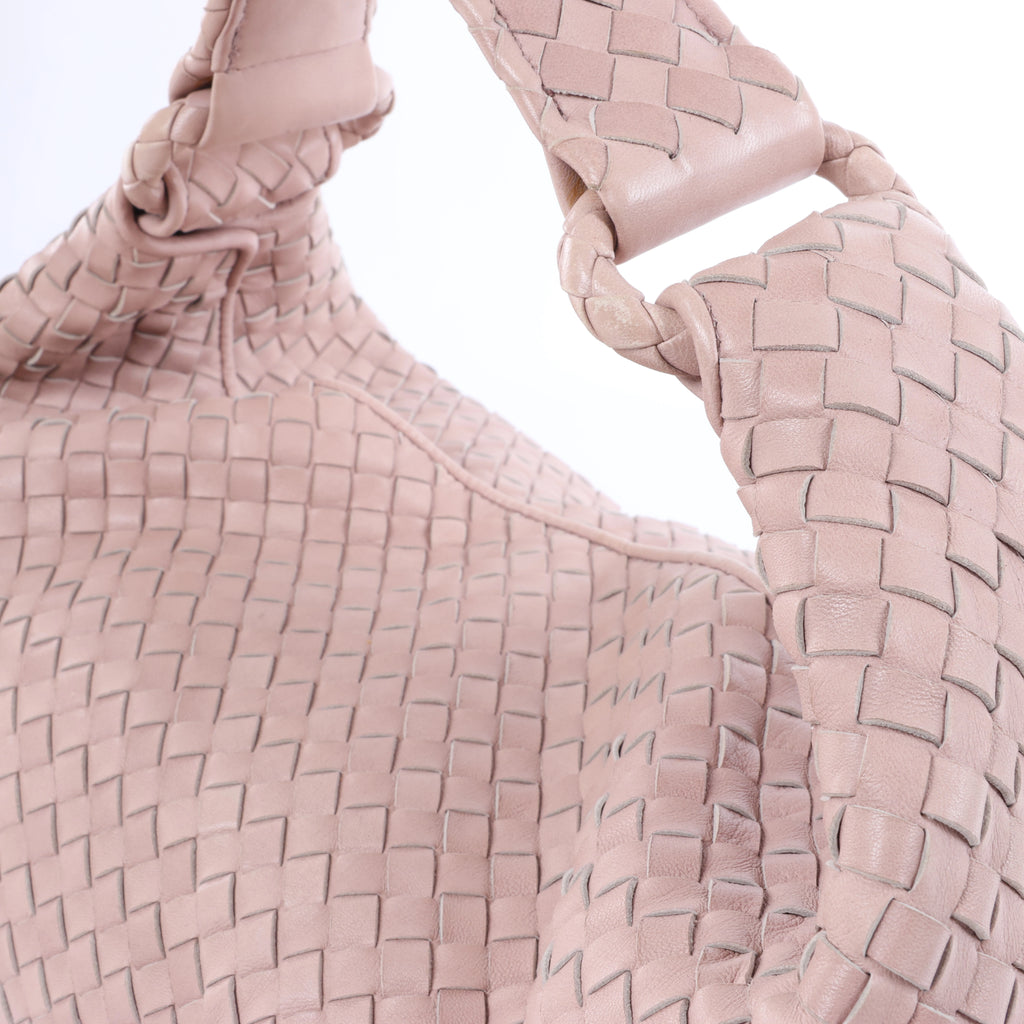 Bottega Veneta Intrecciato Leather Shoulder bag in Pink