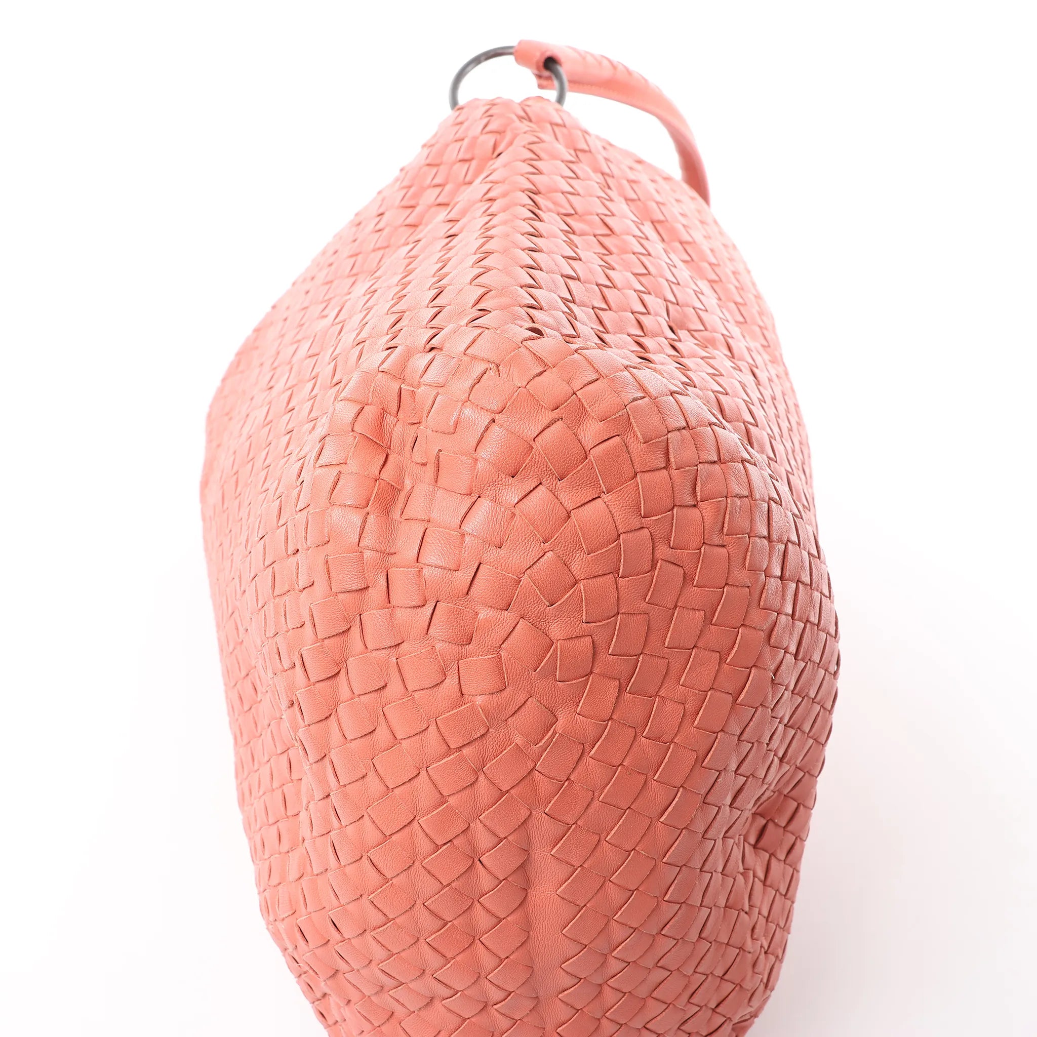 Bottega Veneta Intrecciato Leather Shoulder bag in Pink