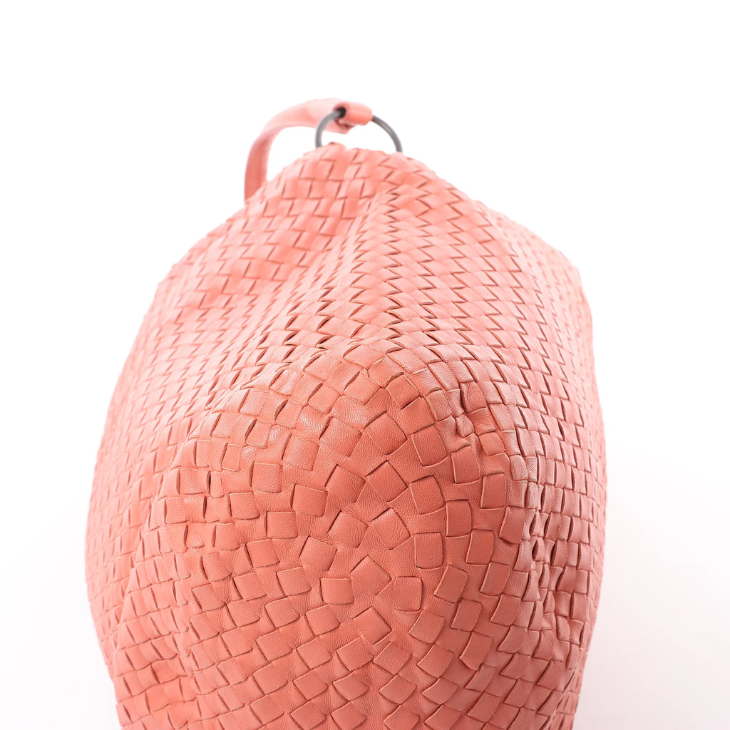 Bottega Veneta Intrecciato Leather Shoulder bag in Pink