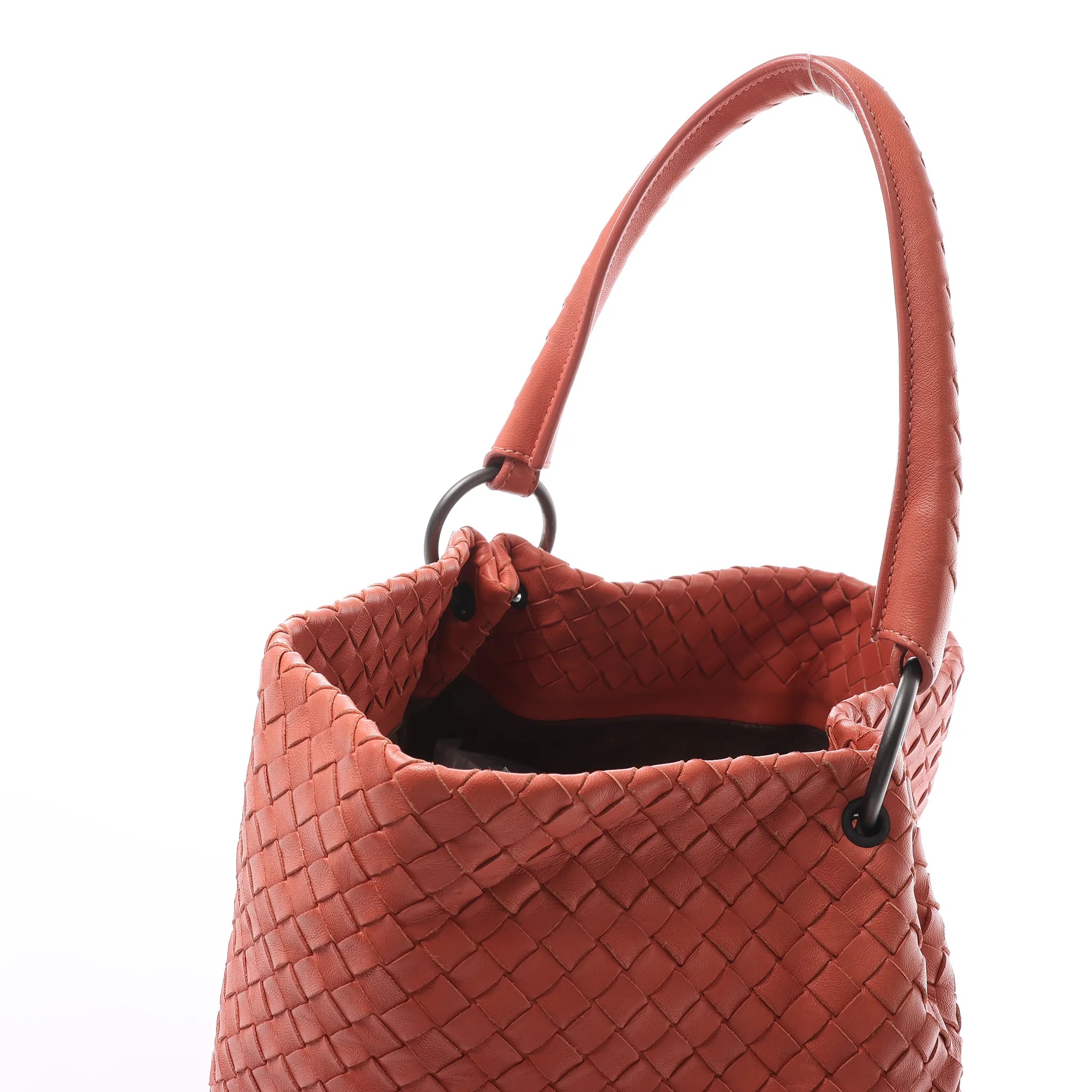 Bottega Veneta Intrecciato Leather Shoulder bag in Pink