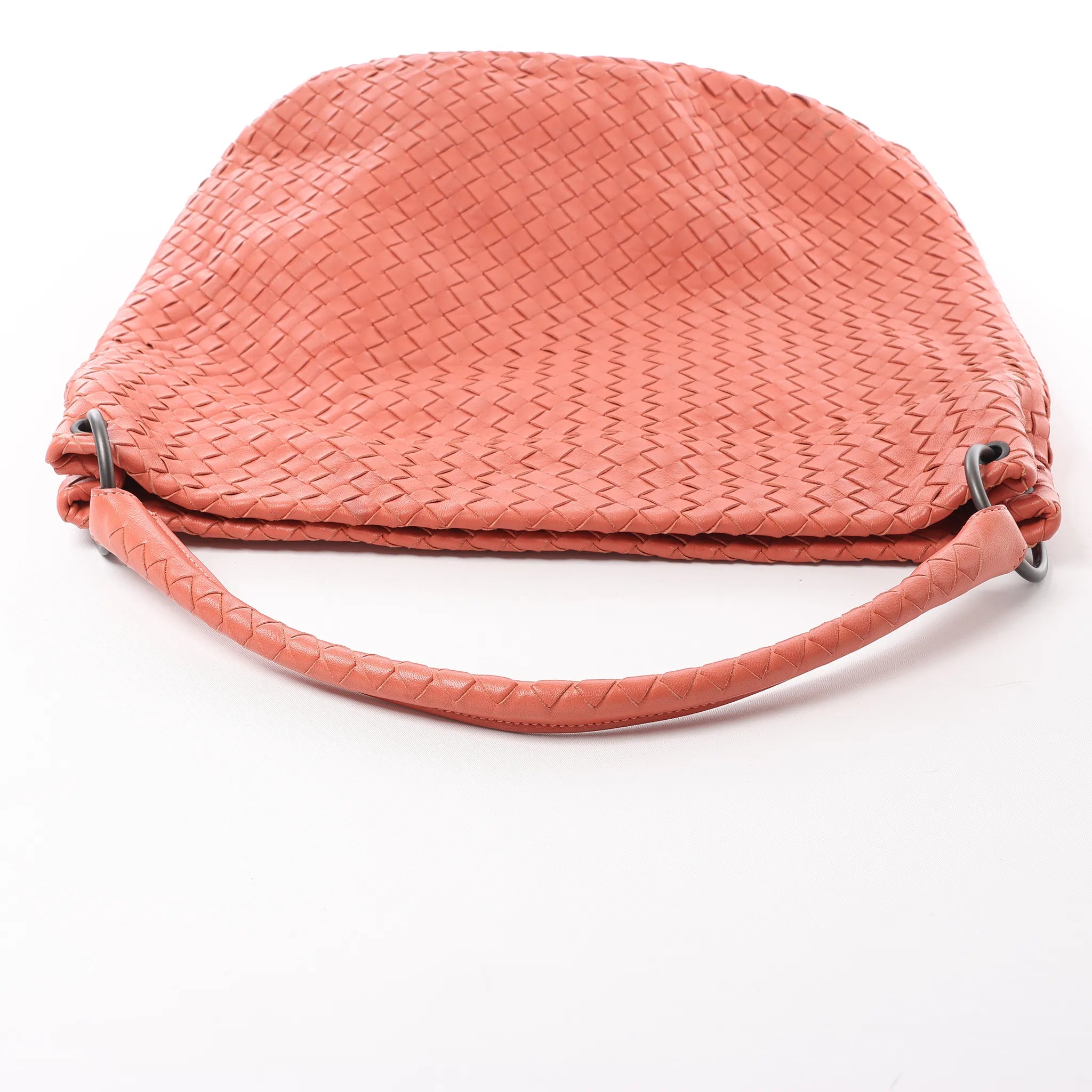 Bottega Veneta Intrecciato Leather Shoulder bag in Pink