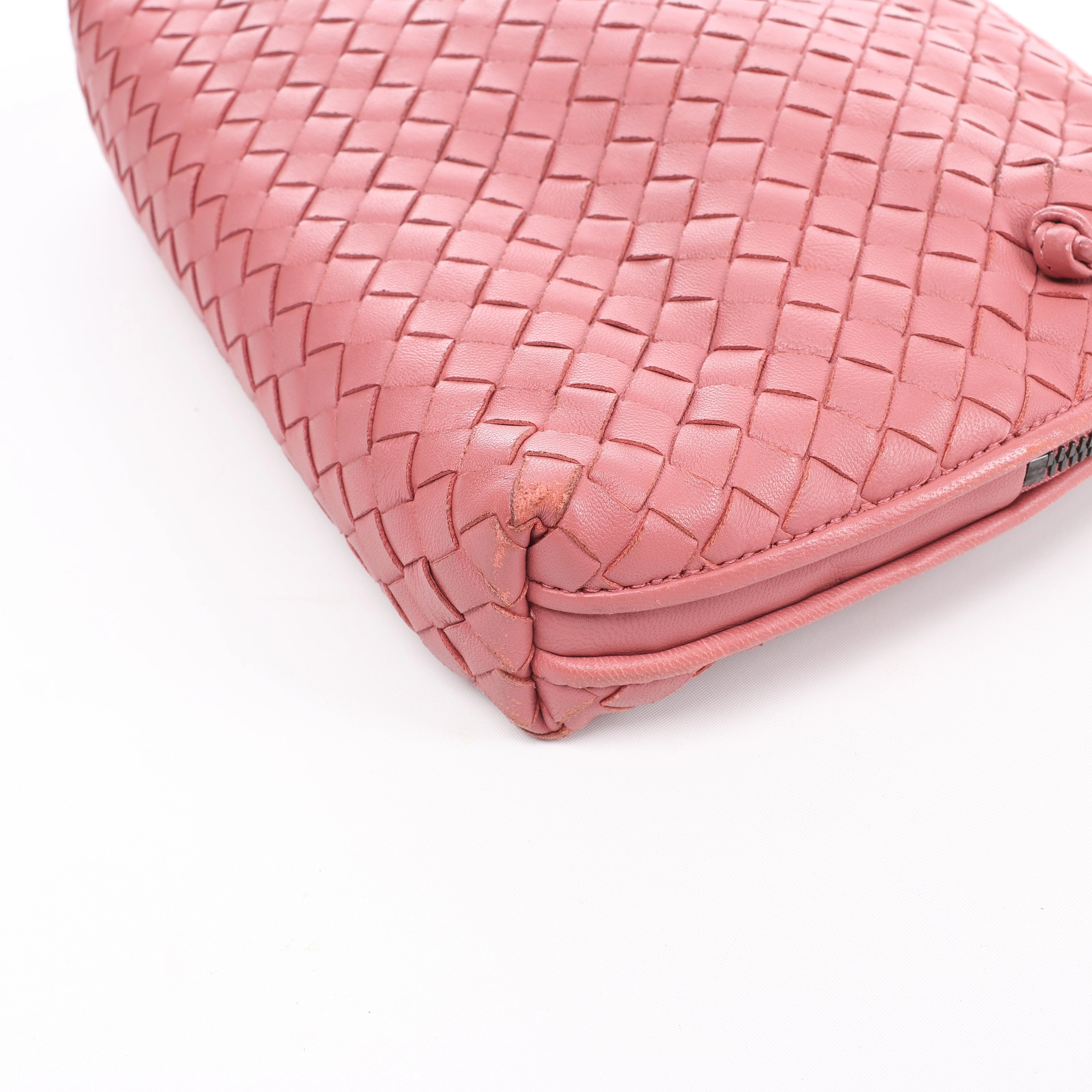 Bottega Veneta Nodini Intrecciato Leather Crossbody Bag in Pink