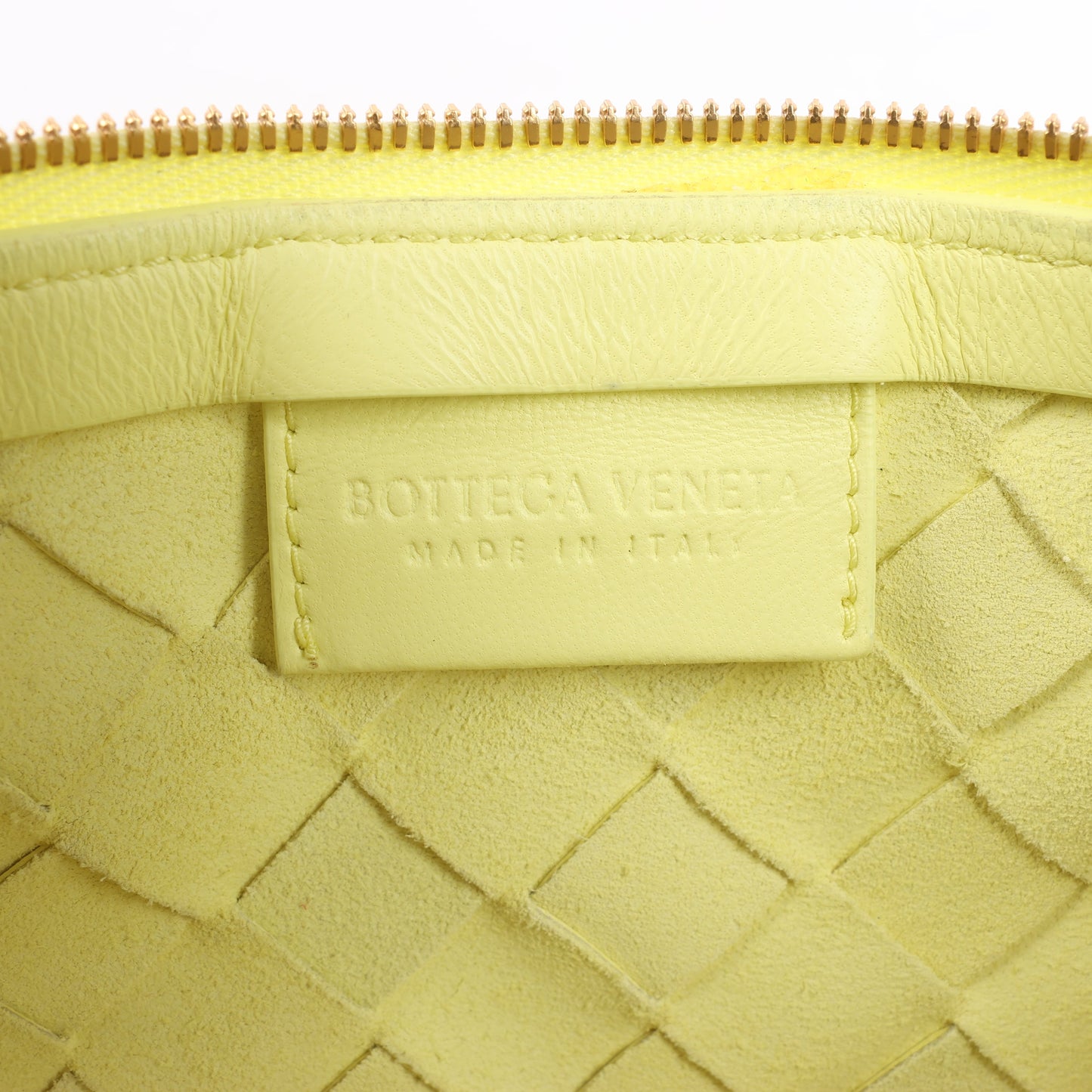 Bottega Veneta Intrecciato Medium Turns Pouch Leather Shoulder bag in Yellow