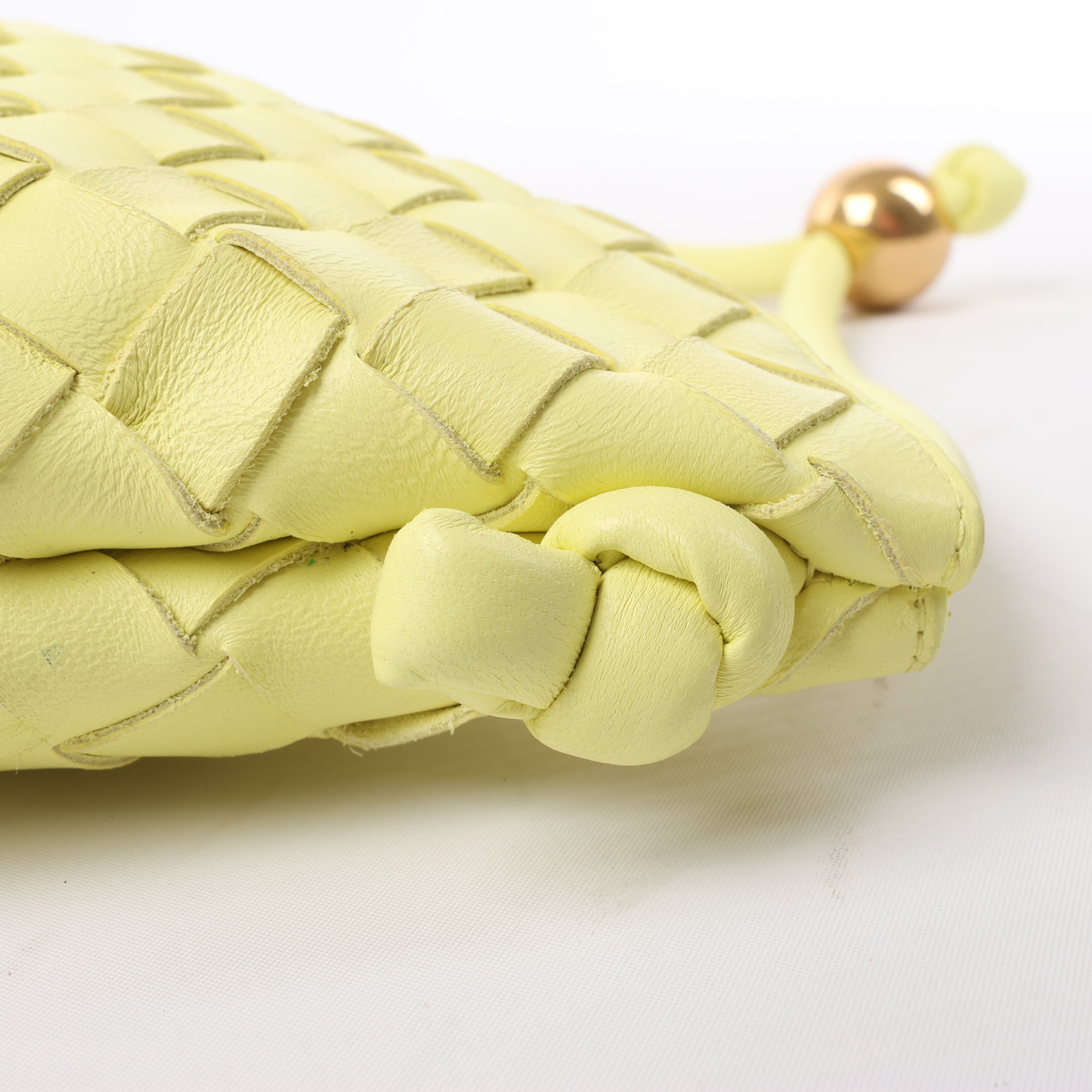 Bottega Veneta Intrecciato Medium Turns Pouch Leather Shoulder bag in Yellow