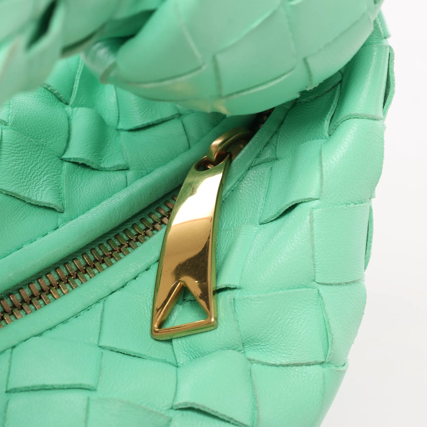 Bottega Veneta Intrecciato Mini Jodie Leather Handbag in Green