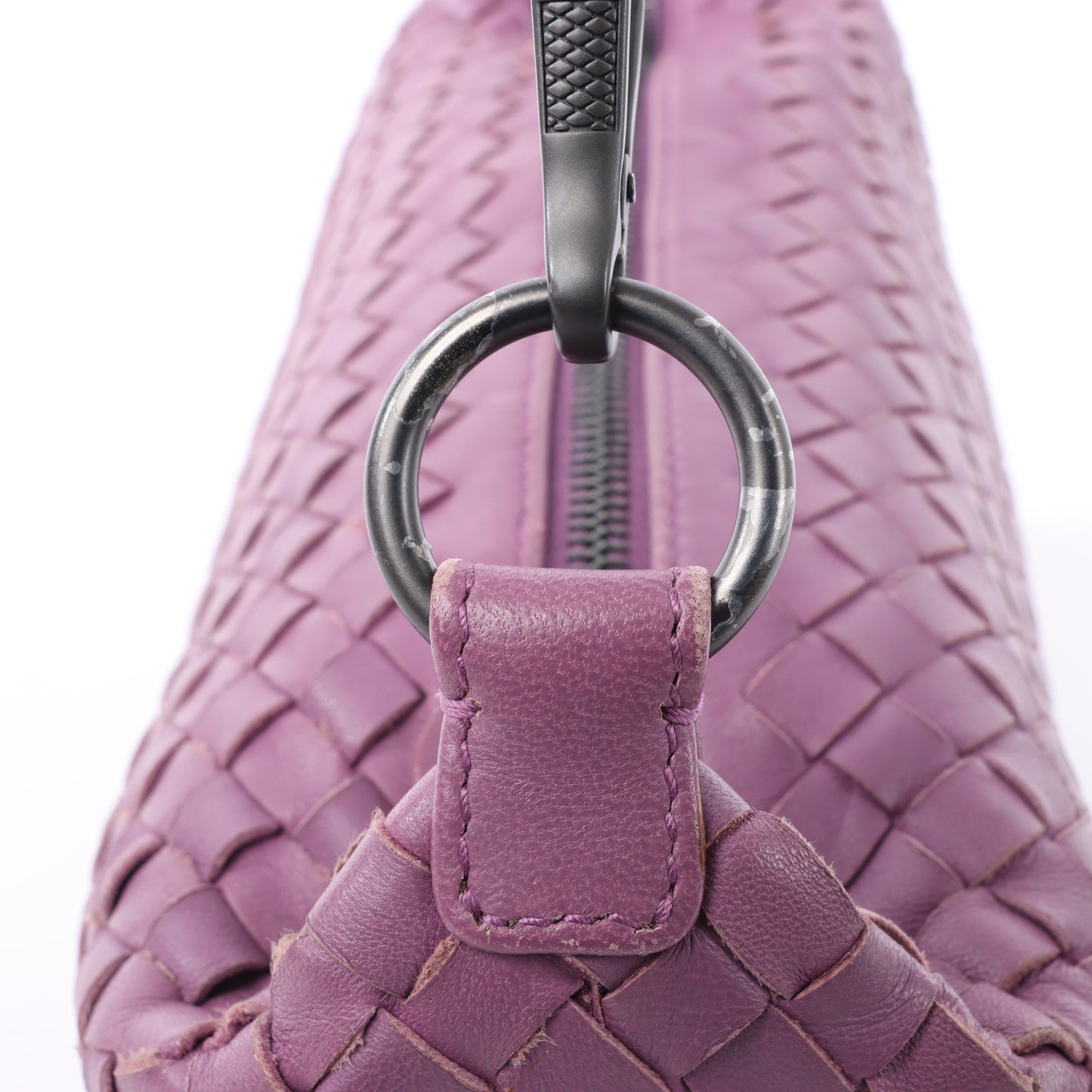 Bottega Veneta Sac à bandoulière en cuir Intrecciato en violet