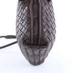 Bolso cruzado Bottega Veneta Cassette Maxi Intrecciato de piel en color beis
