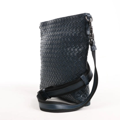 Bottega Veneta Sac messager à bandoulière VN Intrecciato en bleu marine
