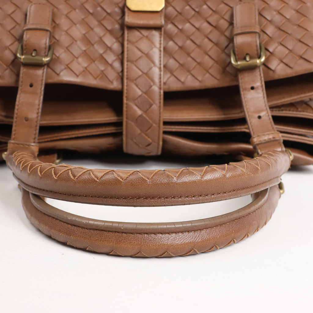 Bottega Veneta Intrecciato Roma Leather Handbag in Brown