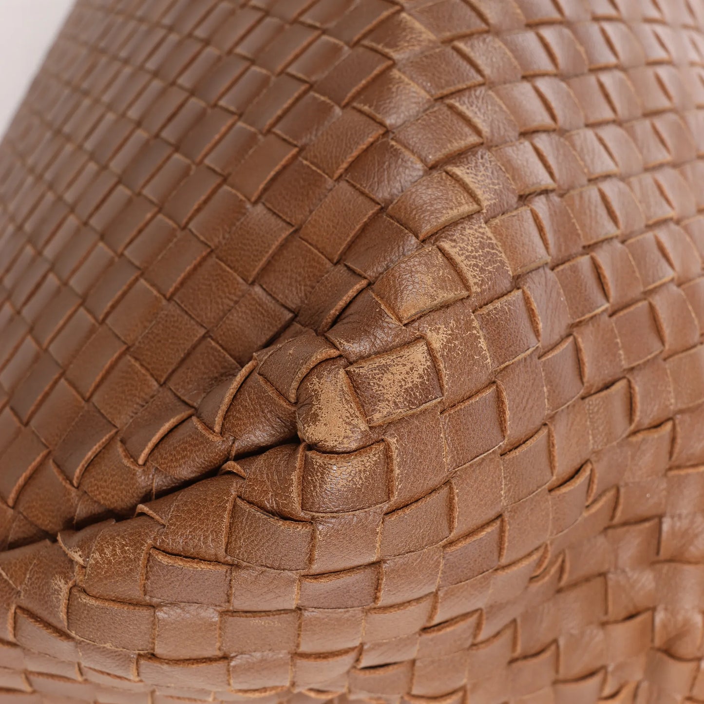 Bottega Veneta Intrecciato Roma Leather Handbag in Brown