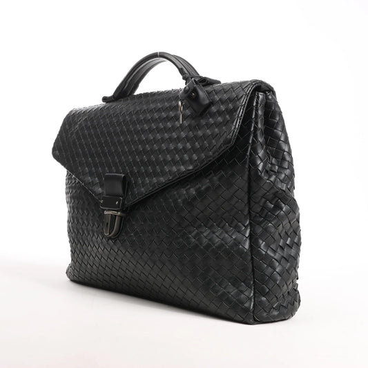 Bottega Veneta Intrecciato Leather Handbag in Black