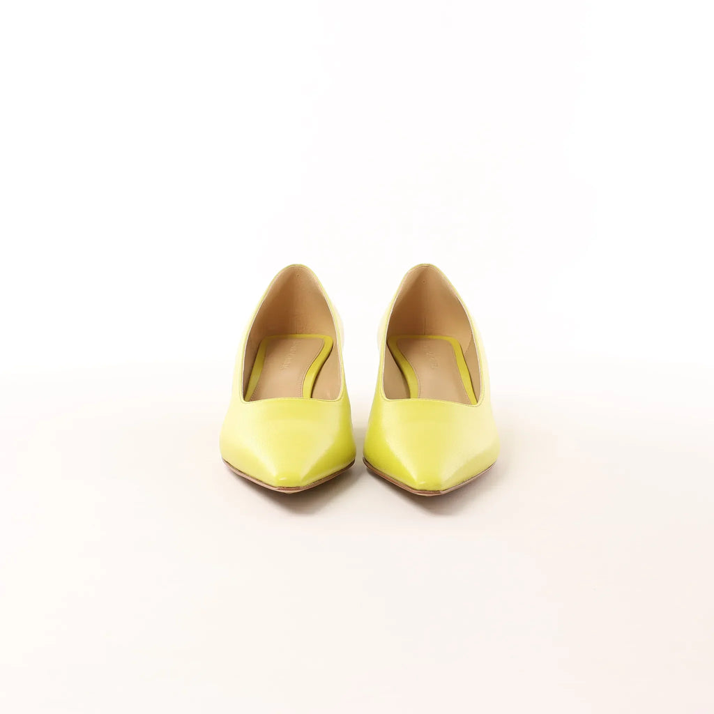 Bottega Veneta Leather Pointed Heels in Yellow, Size 37 EU
