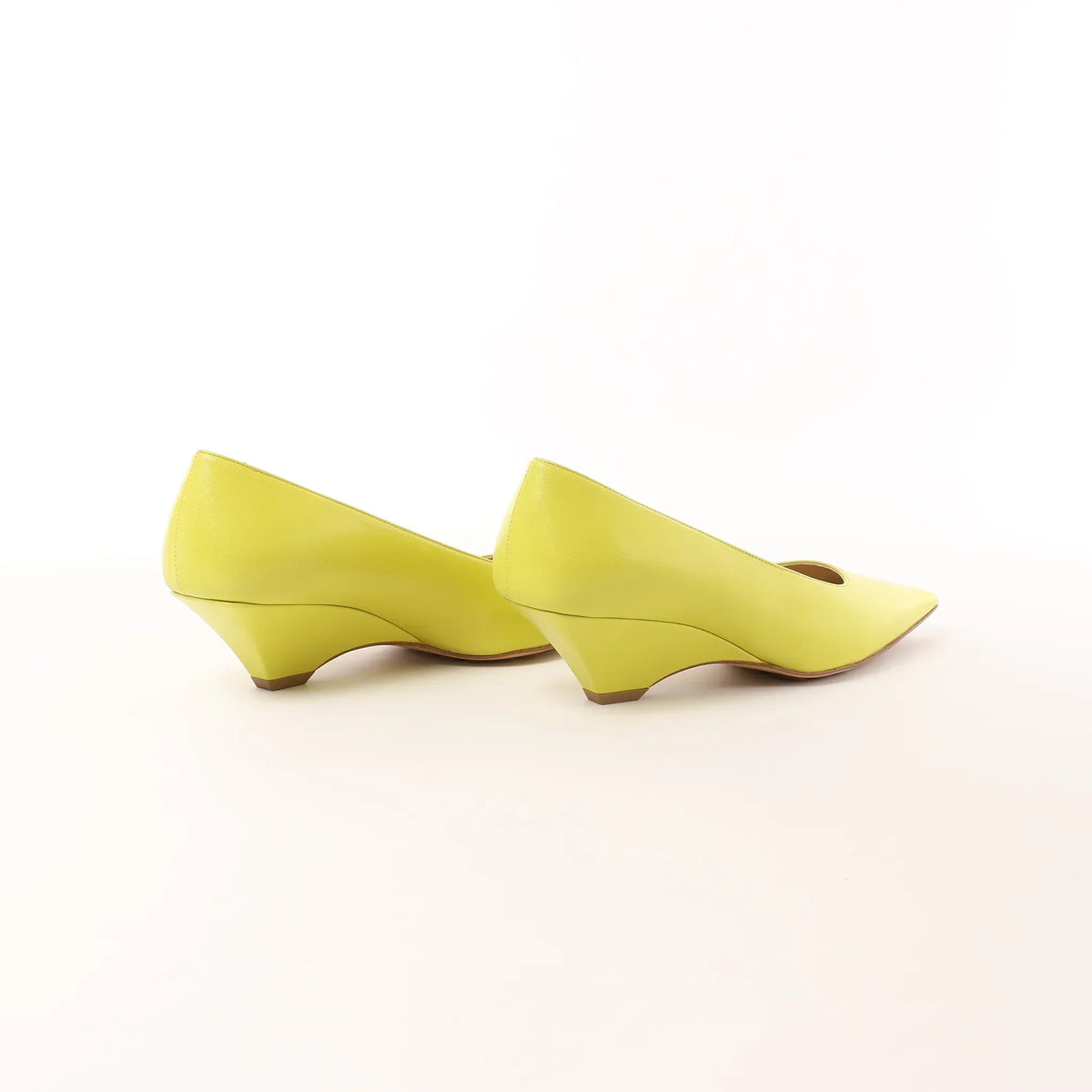Bottega Veneta Leather Pointed Heels in Yellow, Size 37 EU