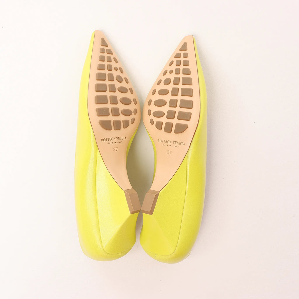 Bottega Veneta Leather Pointed Heels in Yellow, Size 37 EU