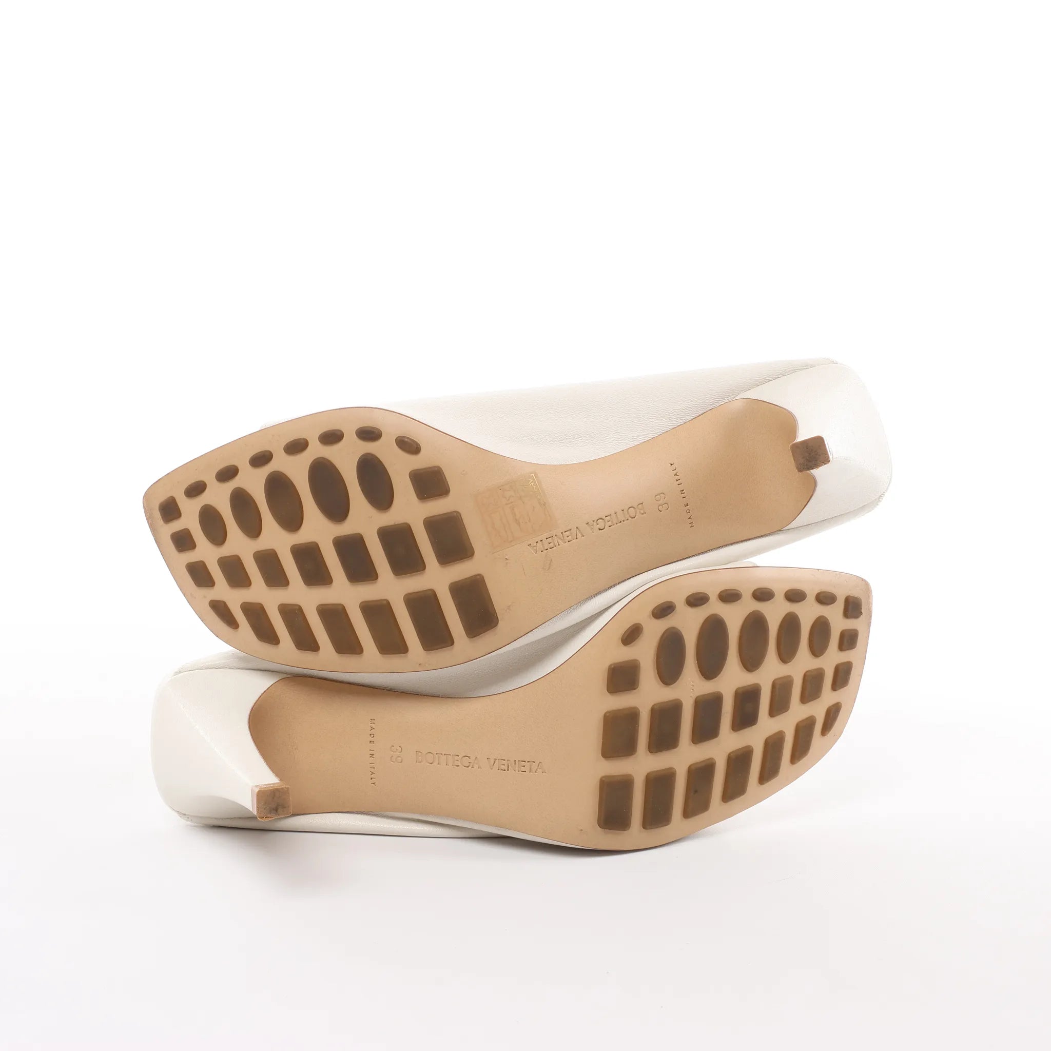 Bottega Veneta Mule Heel Toe Ring Leather in White, Size 39 EU