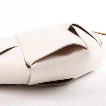 Bottega Veneta Maxi Intrecciato Leather Handbag in White