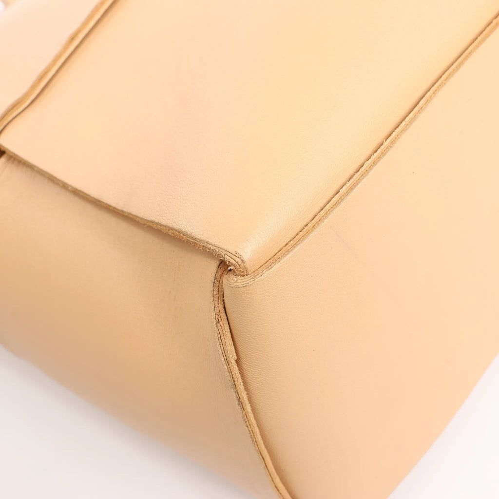 Bottega Veneta The Arco Maxi Intrecciato Large Leather Handbag in Beige