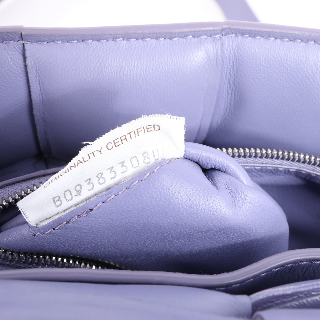 Bottega Veneta Padded Cassette Maxi Intrecciato Leather Shoulder Bag in Purple