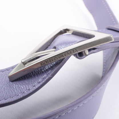 Bottega Veneta gepolsterte Kassetten-Maxi-Schultertasche aus Intrecciato-Leder in Lila