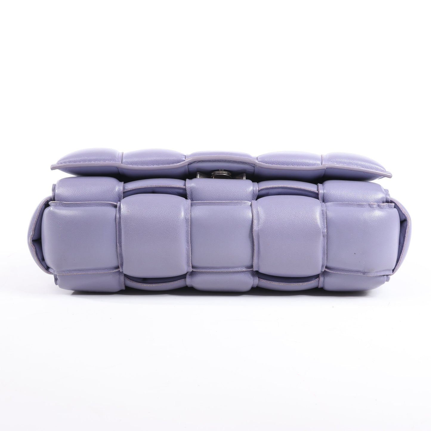 Bottega Veneta Padded Cassette Maxi Intrecciato Leather Shoulder Bag in Purple