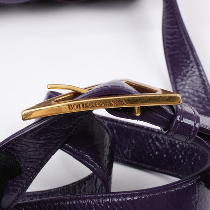 Bottega Veneta Padded Cassette Maxi Intrecciato Leather Shoulder Bag in Purple