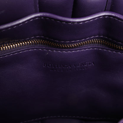 Bottega Veneta Padded Cassette Maxi Intrecciato Leather Shoulder Bag in Purple