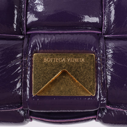 Bottega Veneta Padded Cassette Maxi Intrecciato Leather Shoulder Bag in Purple
