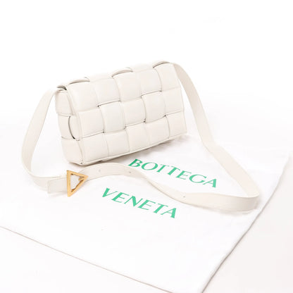Bottega Veneta Padded Cassette Maxi Intrecciato Leather Shoulder Bag in Ecru