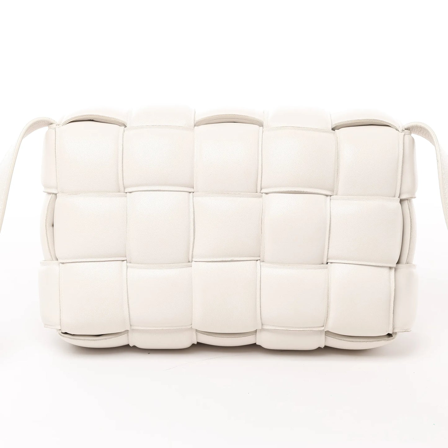 Bottega Veneta Padded Cassette Maxi Intrecciato Leather Shoulder Bag in Ecru