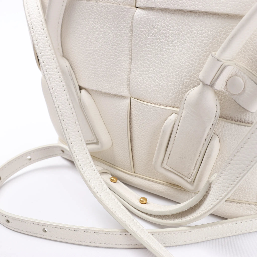 Bottega Veneta Arco Mini Leather Maxi Intrecciato 2Way Handbag in White