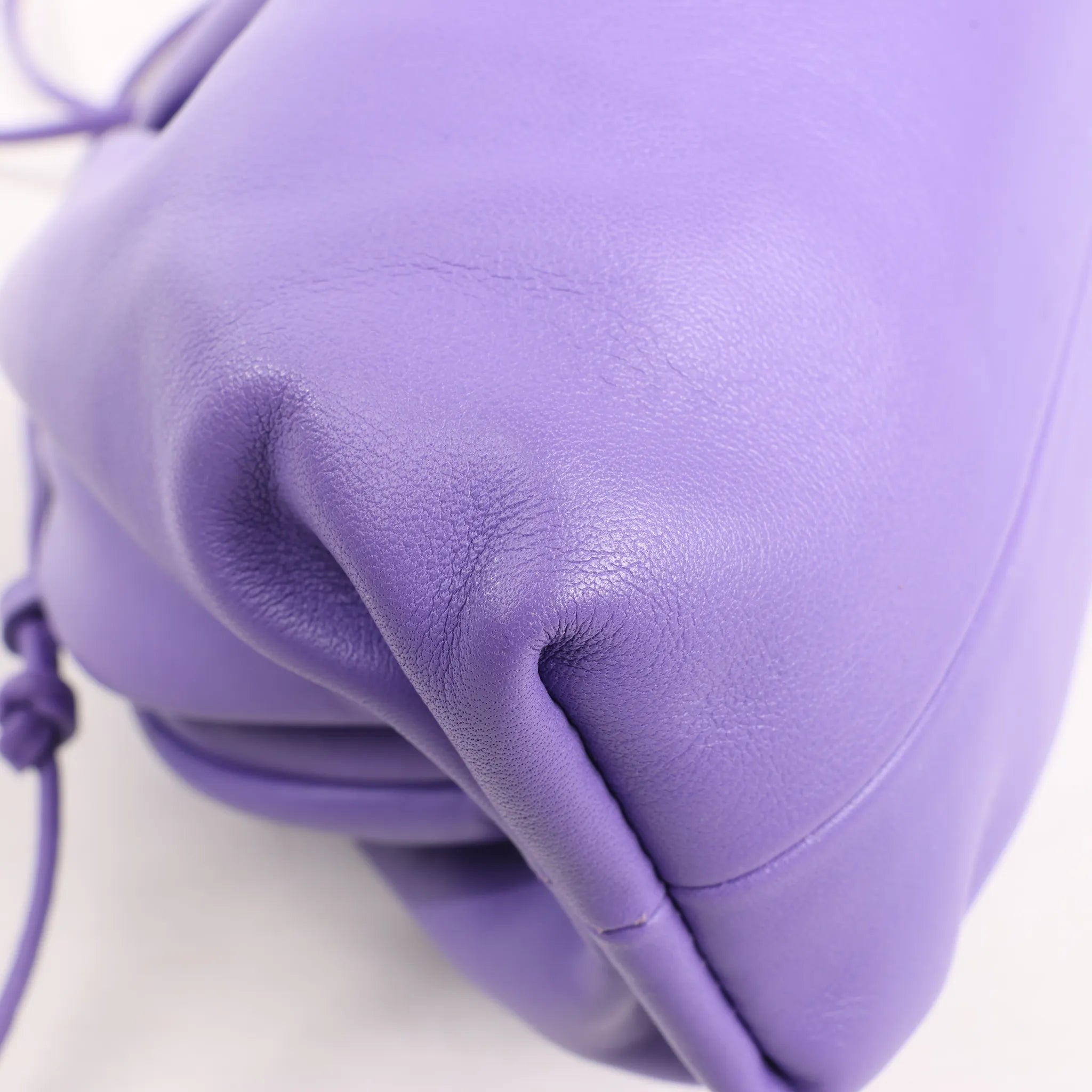 Bottega Veneta Mini The Pouch Leather Crossbody bag in Purple