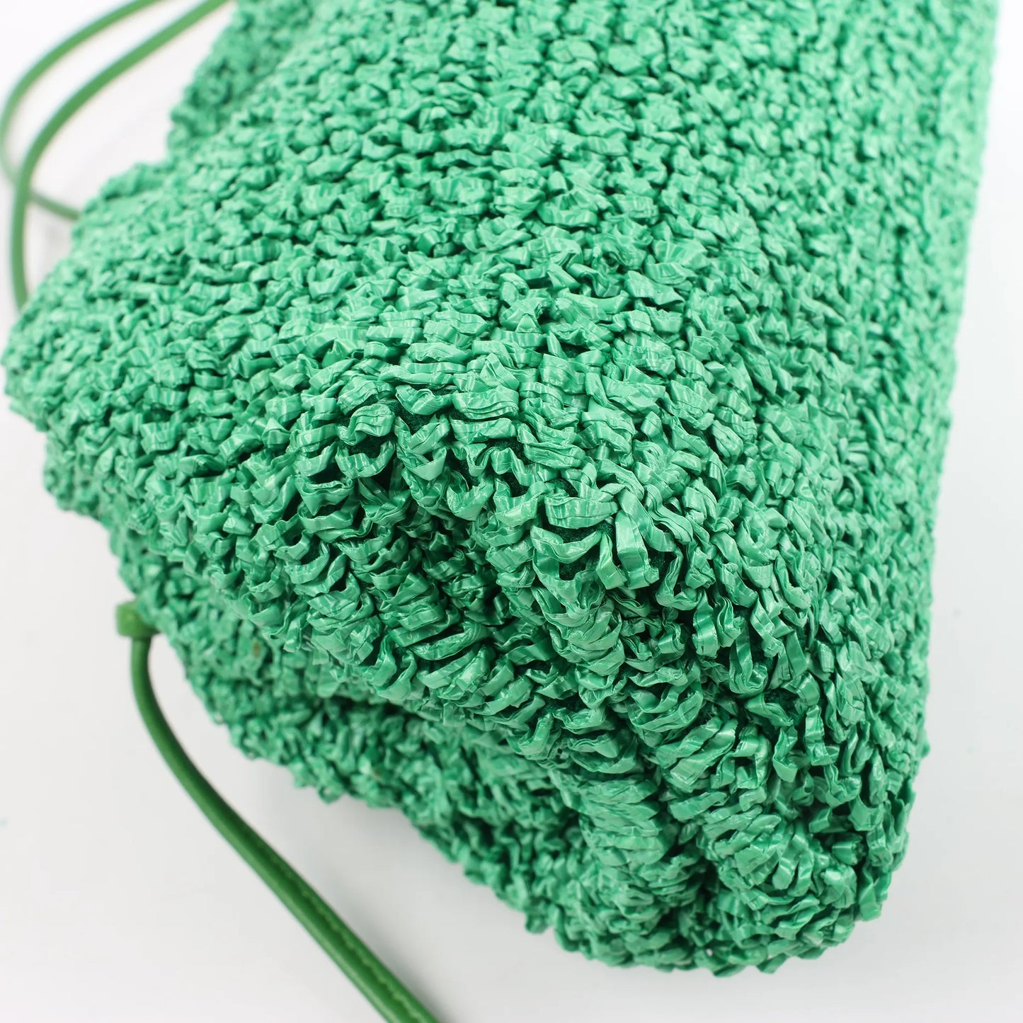 Bottega Veneta The Pouch Mini Raffia x Leather Crossbody bag in Green