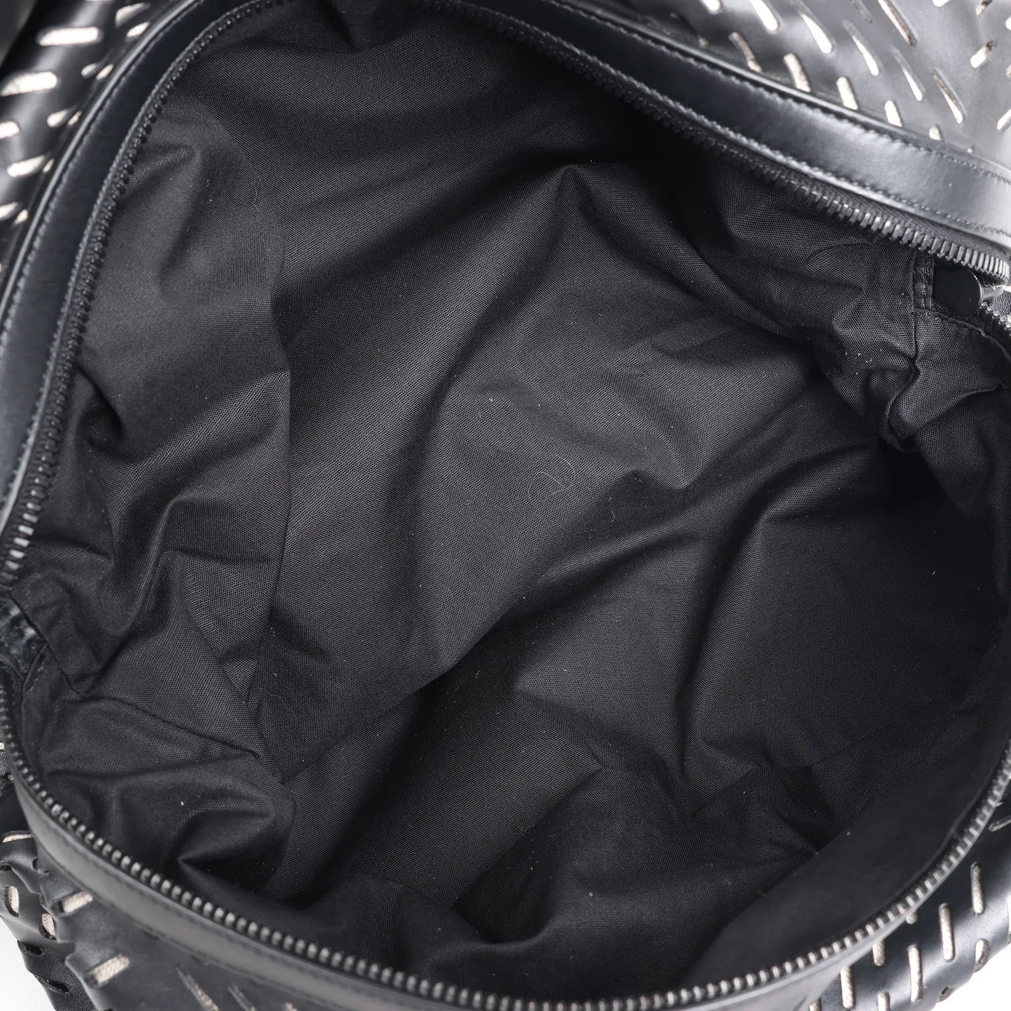 Sac à dos Bottega Veneta en cuir perforé noir