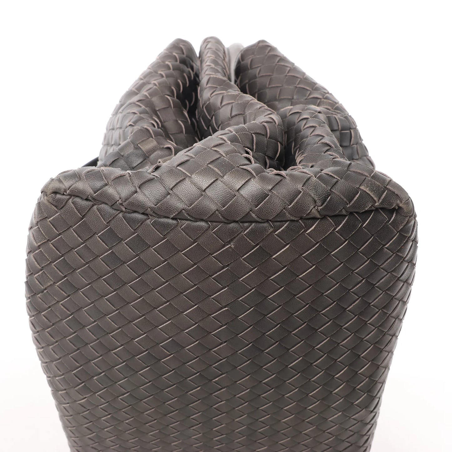 Bottega Veneta Intrecciato Roma Leather Handbag in Gray