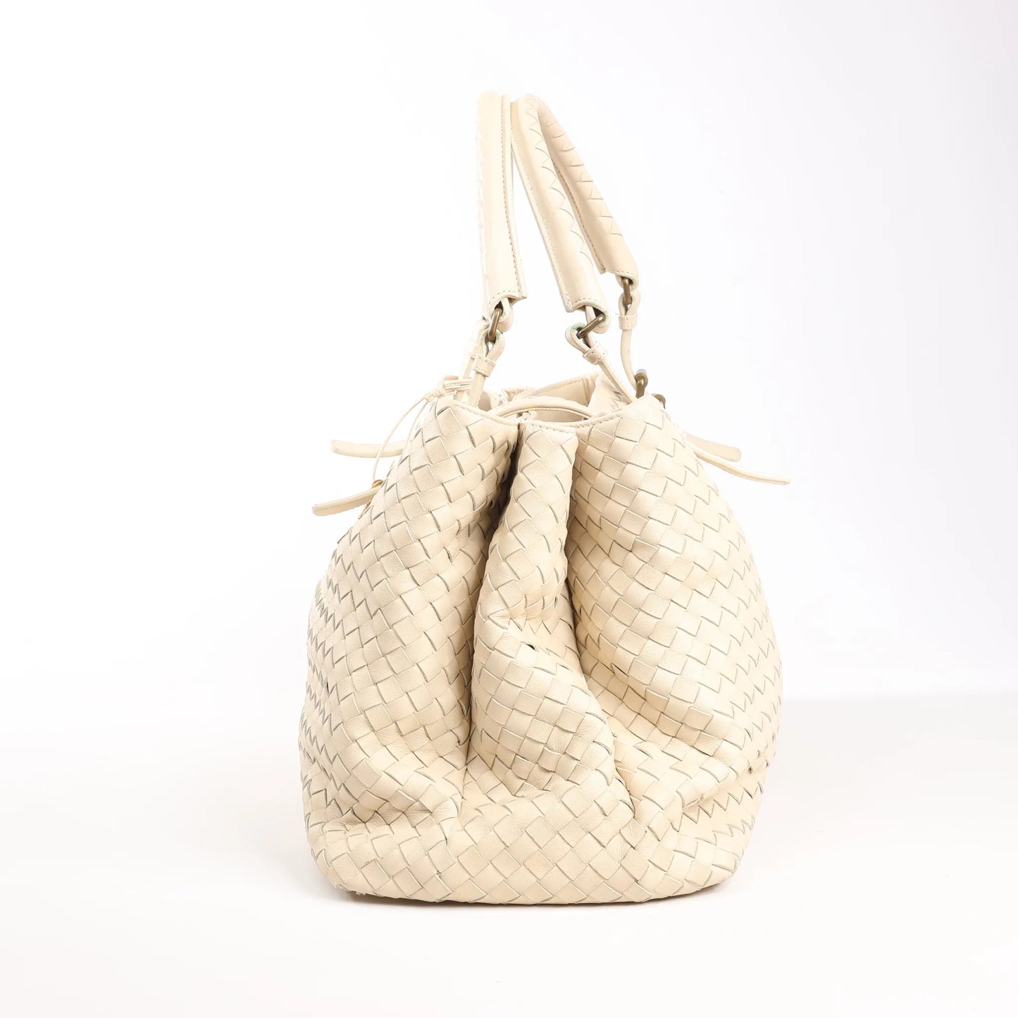 Bottega Veneta Intrecciato Roma Leather Handbag in Beige 171265