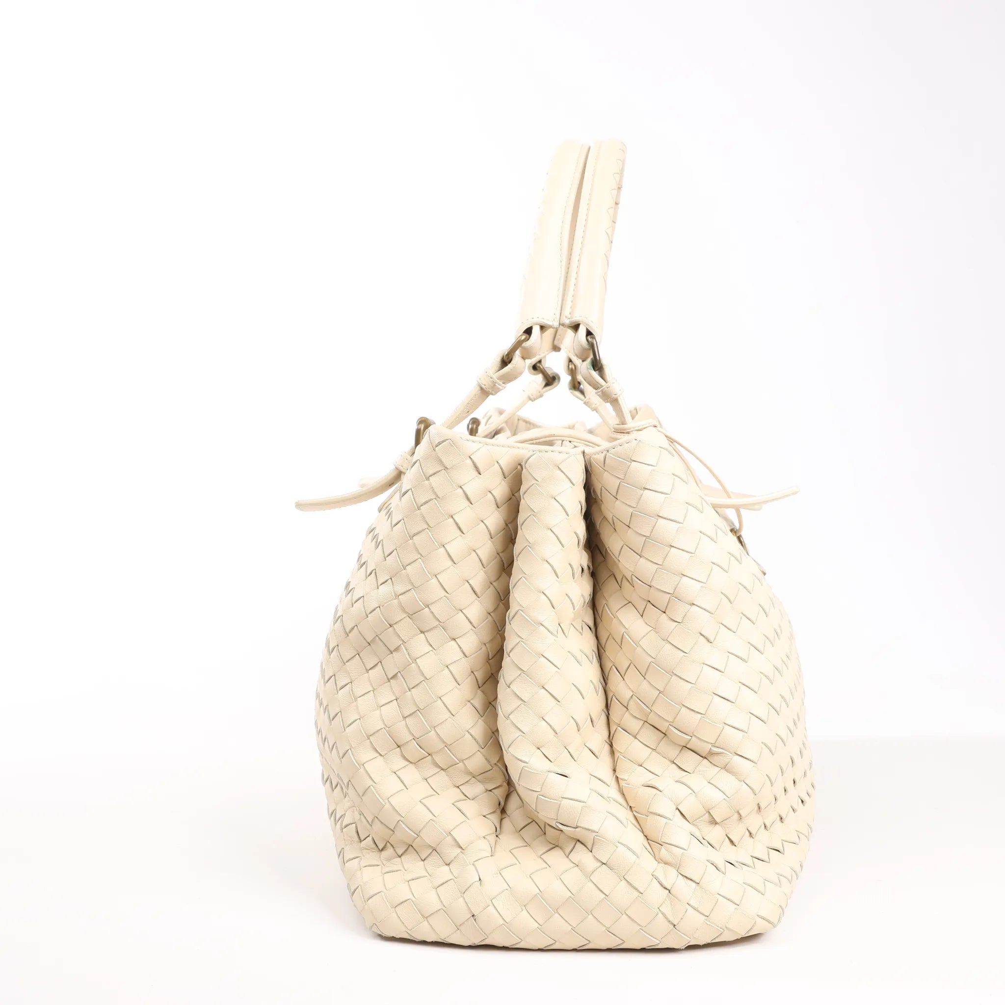 Bottega Veneta Intrecciato Roma Leather Handbag in Beige 171265