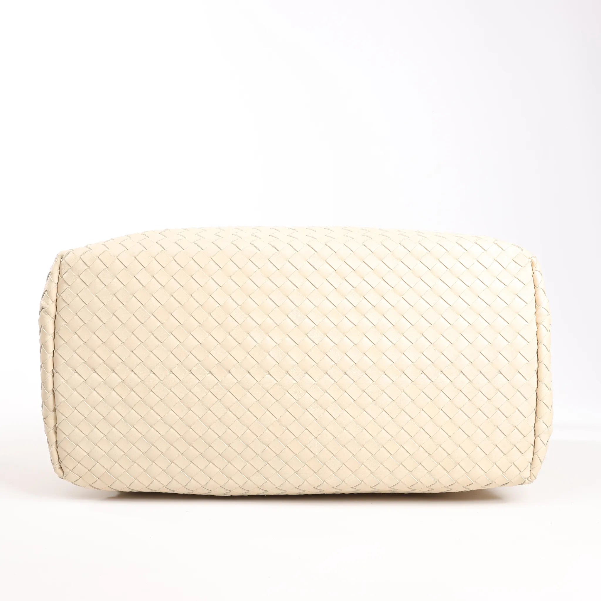 Bottega Veneta Intrecciato Roma Leather Handbag in Beige 171265
